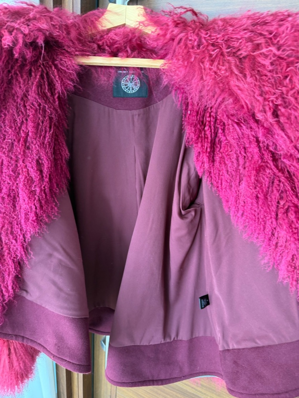 Lindsey Thornberg Harding Shearling Cloak - PRICE IS FIRM! - Picture 5 of 6